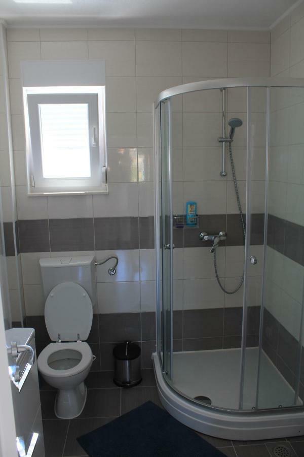Mina Apartments Okrug Gornji Ngoại thất bức ảnh